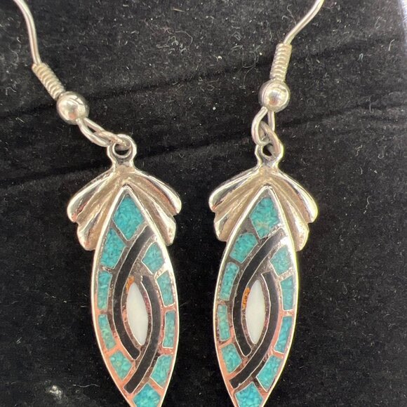 Vintage Silver-Plated Dangle Earrings With Turquoise & White Inlay Leaf Design H - Picture 5 of 6